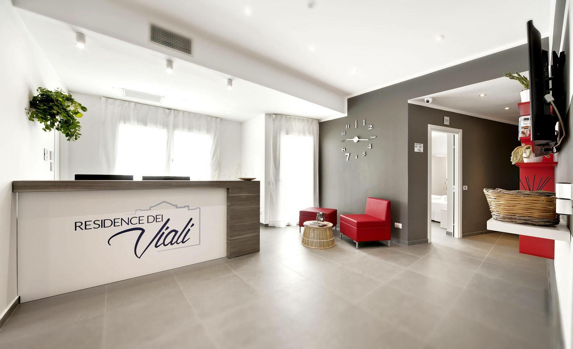 Residence Dei Viali Ragusa Bagian luar foto